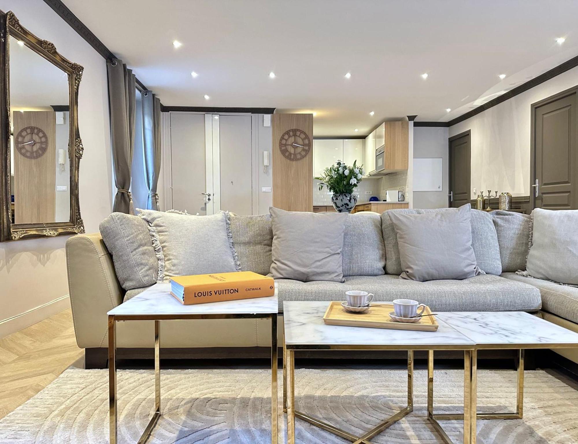 Luxury Family Getaway Near Place Vendome Appartement