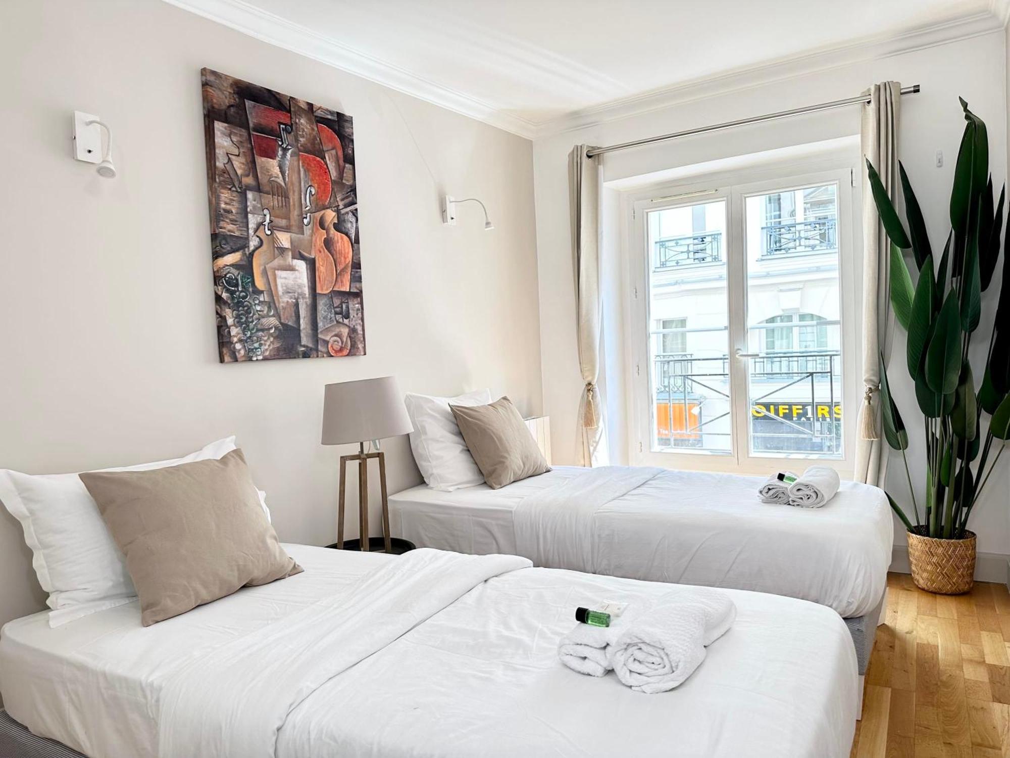 Luxury Family Getaway Near Place Vendome * Parijs